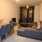 3 Bedroom Marina Wharf With A View! Great For Groups! Near The Beach, Many Activities 1 Maid